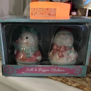 Festive Snowman Salt & Pepper Shakers